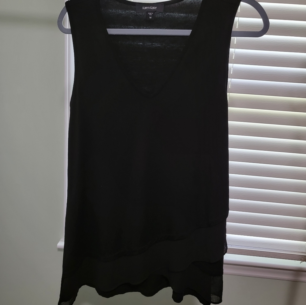 Karen Kane sleeveless Top